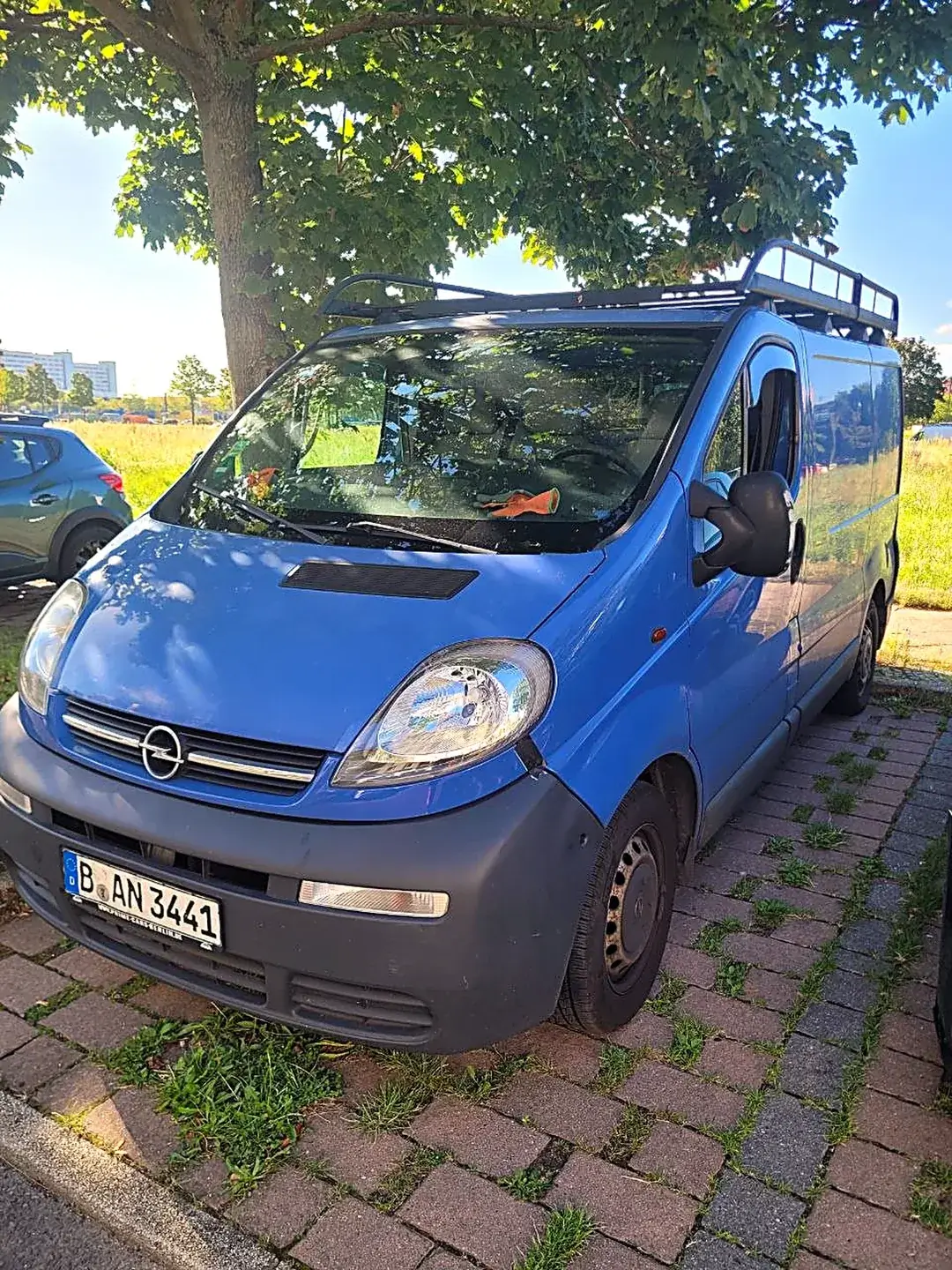 Transporter von B&B Service für Entrümpelungen in Berlin und Umgebung